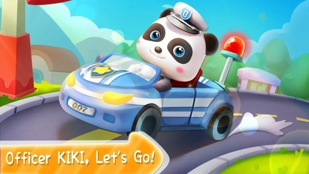 Lái xe cảnh sát tới địa điểm cần bạn giúp đỡ