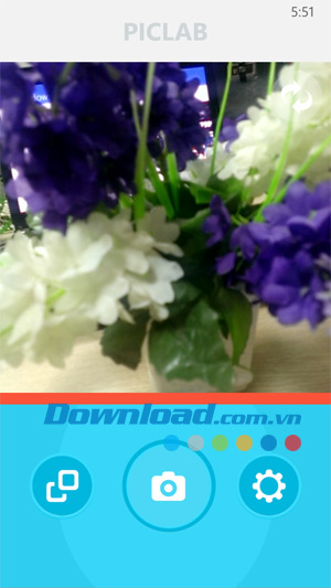 Nhấn nút bên trái để sử dụng ảnh có sẵn trên máy PicLab cho Windows Phone