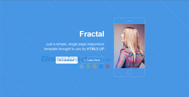 Template Fractal trên máy tính HTML5 UP