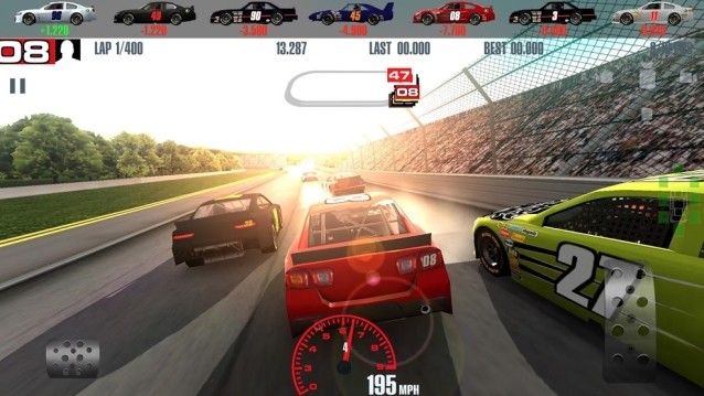 Tham gia cuộc đua siêu tốc cùng các đối thủ khác trong game Stock Car Racing
