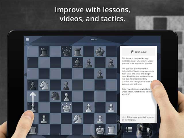 Cải thiện kỹ năng chơi cờ bằng những bài học và video tương tác