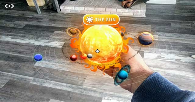 Bạn cần thiết bị Merge Cube để có thể sử dụng ứng dụng này