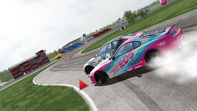 Lao mình vào những đường đua cạnh tranh khốc liệt trong RDS - The Official Drift Videogame