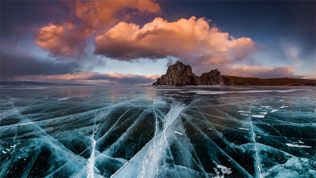 Lake Baikal cho Windows 10 là bộ hình nền tuyệt đẹp cho người yêu thiên nhiên