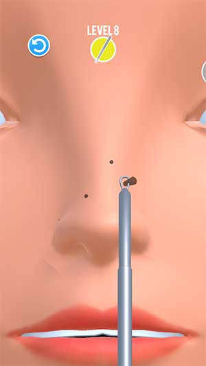 Nhổ lông mày, trị mụn, đắp mặt nạ,... cho khách