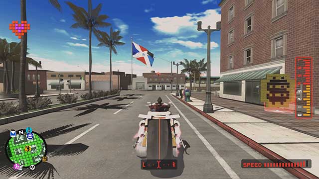 Khám phá thành phố ven biển Santa Destroy trên chiếc moto Schpeltiger