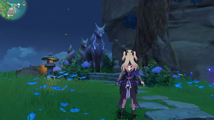 Bức tượng cáo ở Kamisato