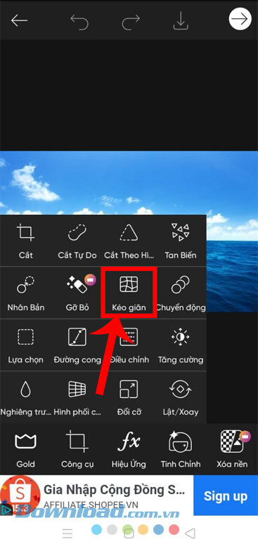 Chọn công cụ Kéo giãn