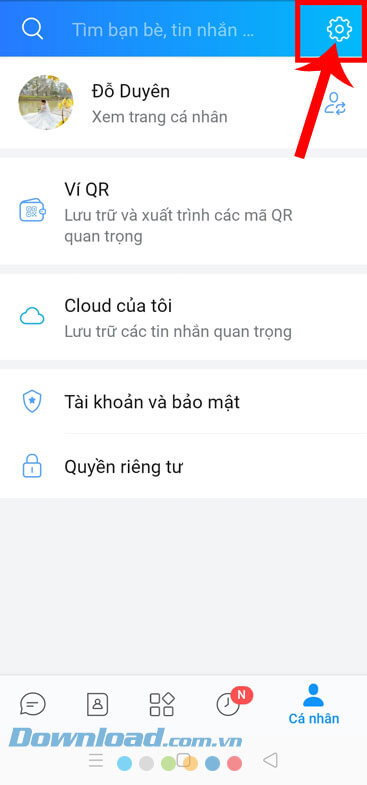 Ấn vào biểu tượng cài đặt
