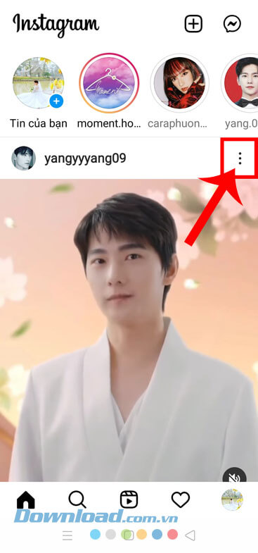 Nhấn vào biểu tượng dấu ba chấm