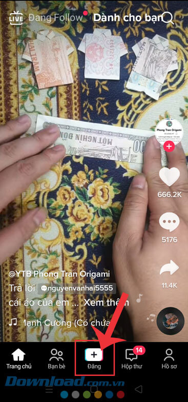 Chạm vào biểu tượng dấu "+"