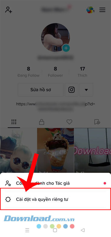 Chạm vào mục Cài đặt và quyền riêng tư
