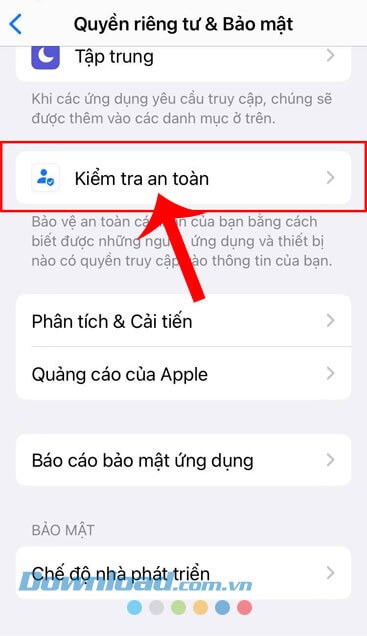 Nhấn vào mục Kiểm tra an toàn