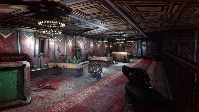 Khám phá một thị trấn nhỏ đang được tiếp quản bởi những con ma cà rồng