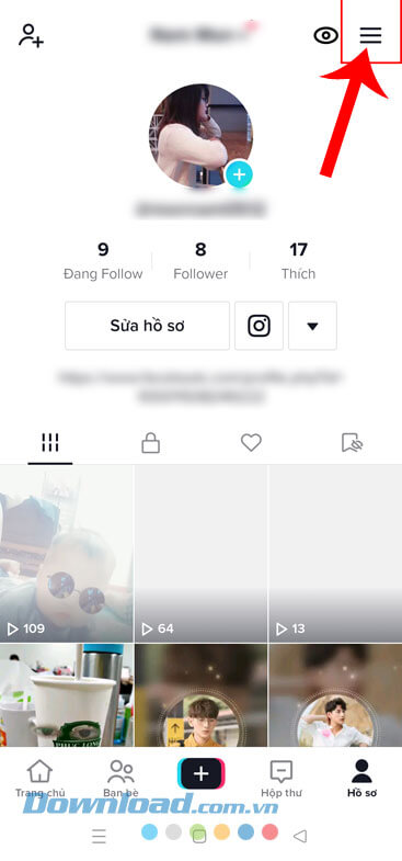 Chạm vào biểu tượng ba dấu gạch ngang