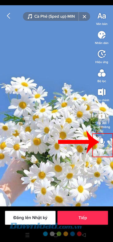 Chạm vào mục Lồng tiếng