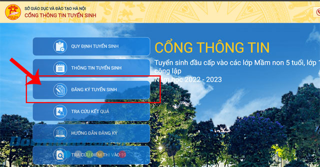 Nhấp chuột vào nút Đăng ký tuyển sinh
