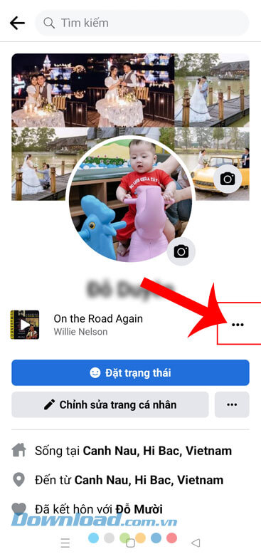 Chạm vào biểu tượng dấu ba chấm