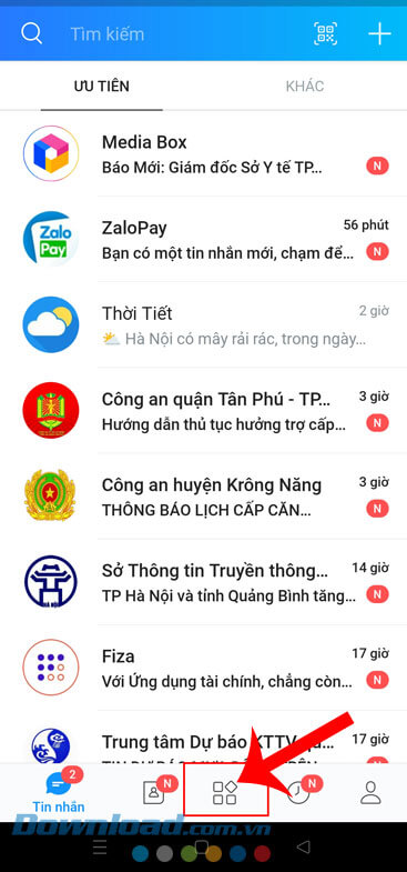 Ấn vào biểu tượng mục Khám phá