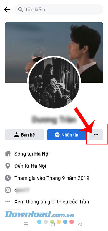 Ấn vào biểu tượng dấu ba chấm