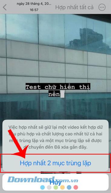 Chạm vào nút Hợp nhất 2 mục trùng lặp