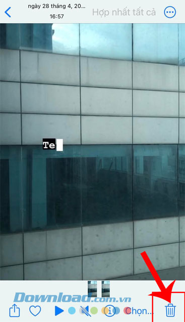 Nhấn vào biểu tượng thùng rác