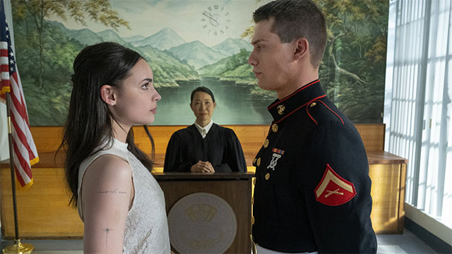 Cuộc hôn nhân giả giữa Cassie Salazar và Luke Morrow...