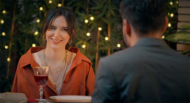 First Date: Late To Date là game mô phỏng được thiết kế như phim điện ảnh tương tác 