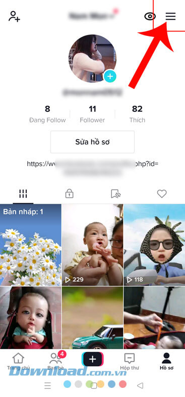 Ấn vào biểu tượng ba dấu gạch ngang