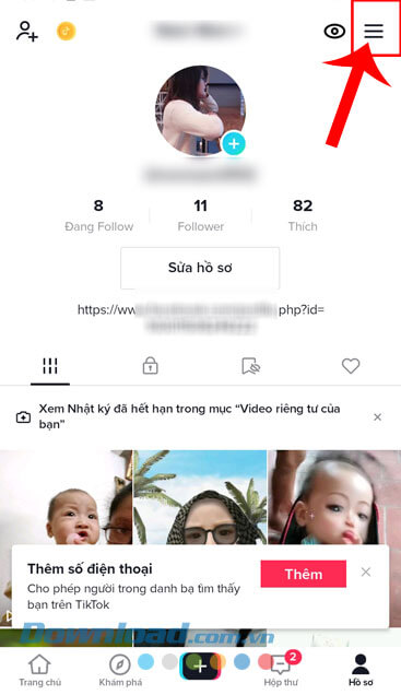 Chạm vào ba dấu gạch ngang