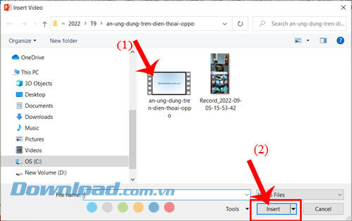 Chọn một video bất kỳ > Nhấp chuột vào nút Insert