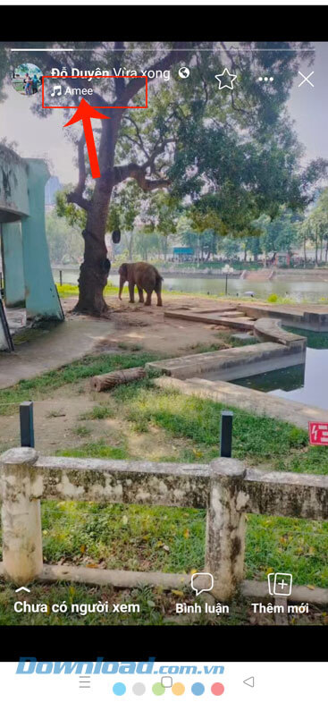 Nhấn vào phần thông tin để xem tên bài hát nhạc nền.