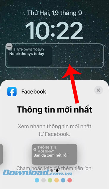hạm vào widget hoặc kéo widget vào khung tiện ích