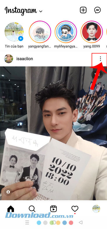 Ấn vào biểu tượng dấu ba chấm