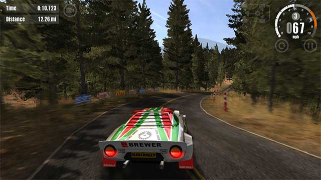 Tham gia các thử thách đua xe và leo đồi tại hơn 11 quốc gia trong Rush Rally 3