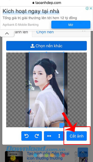 Chạm vào nút Cắt ảnh