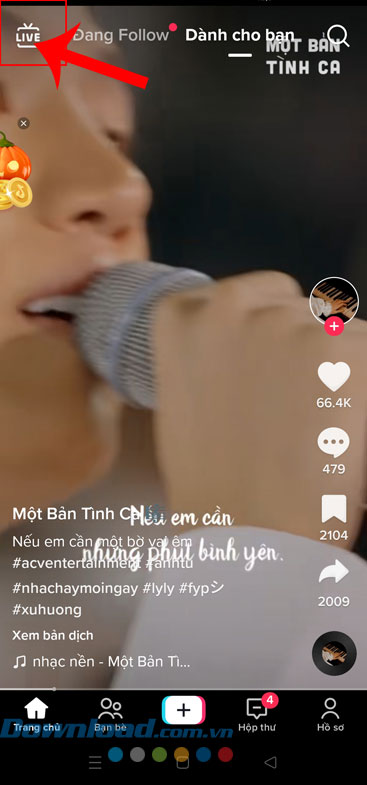  Ấn vào mục Live
