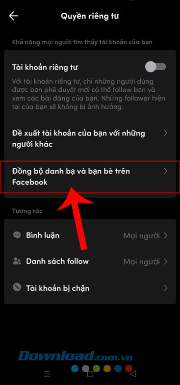 Ấn vào mục Đồng bộ danh bạ và bạn bè trên Facebook