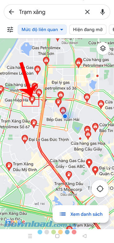  Chạm vào một trạm xăng bất kỳ