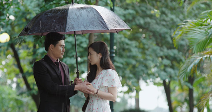 Ảnh trong phim Hoa hồng giấy