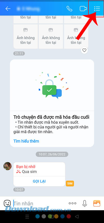 Chạm vào biểu tượng ba dấu gạch ngang