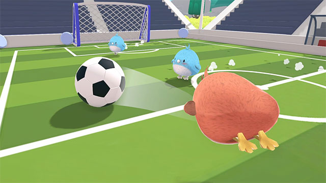 Chơi game mini-game và hoạt động đa dạng như đá bóng, đua xe, chạy đua...