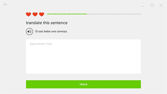 Duolingo app cung cấp chương trình học tương tác thú vị thông qua các trò chơi, câu chuyện...