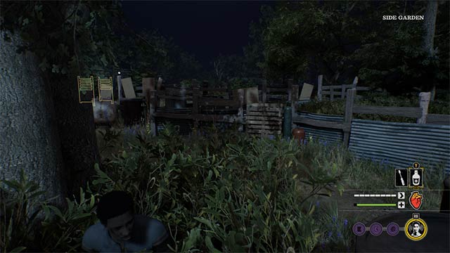 Ẩn nấp trong bụi cây hoặc nhà chính để gia tăng cơ hội sống sót