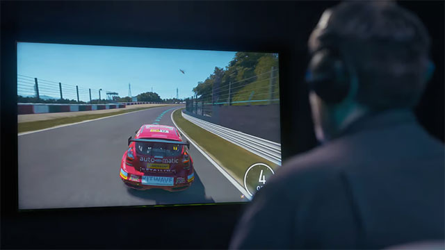 Bật chức năng trợ lái để học hỏi các kỹ năng đua xe mà bạn chưa biết