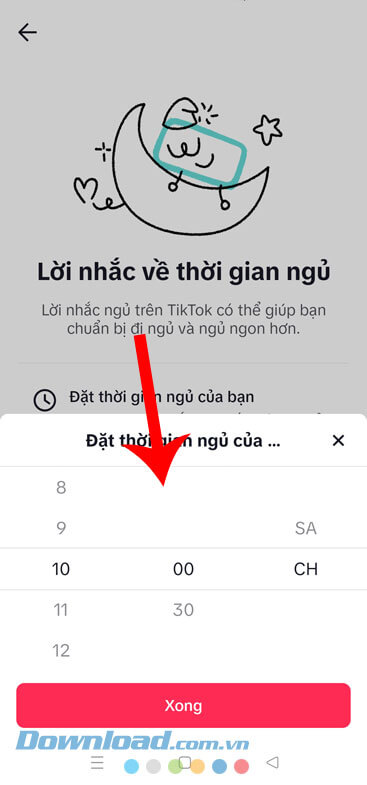 Thiết lập thời gian muốn TikTok nhắc đi ngủ, rồi ấn vào nút Xong