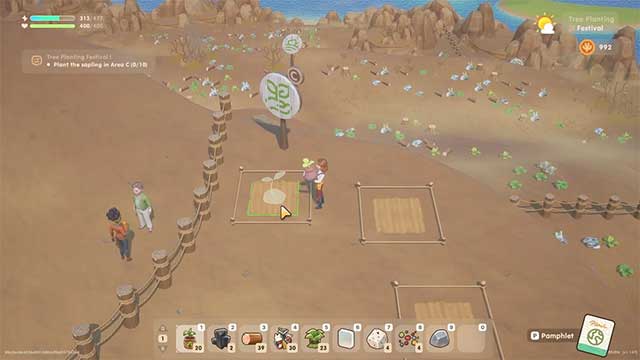 Sau khi hoàn tất dọn rác, bạn sẽ xới đất để trồng cây