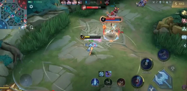 Cici khá cơ động và nhanh nhẹn khi chiến đấu