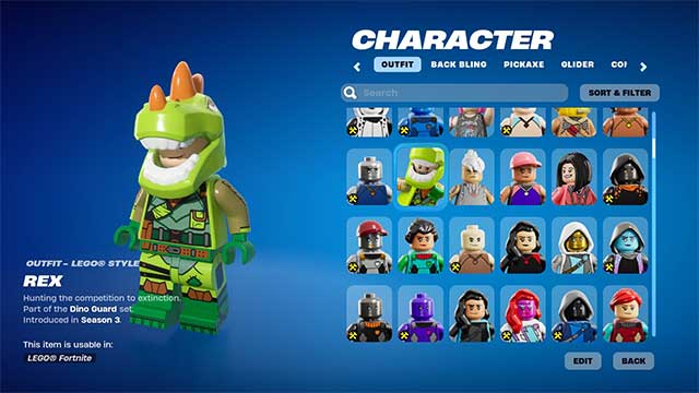 Rex nổi bật với cái mũ hình khủng long