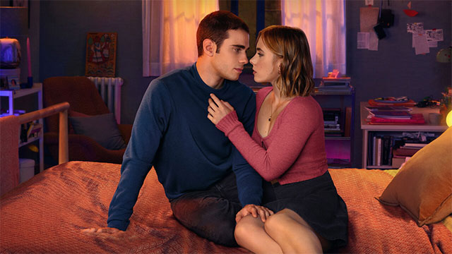 Poster phim Qua ô cửa sổ: Ta nhìn thấy nhau phát sóng trên Netflix từ 23/2